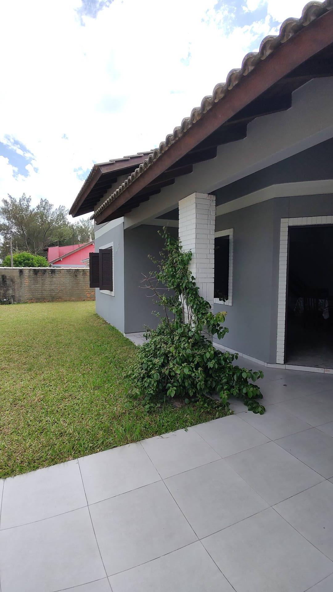 #79AB - Casa para Venda em Tramandaí - RS