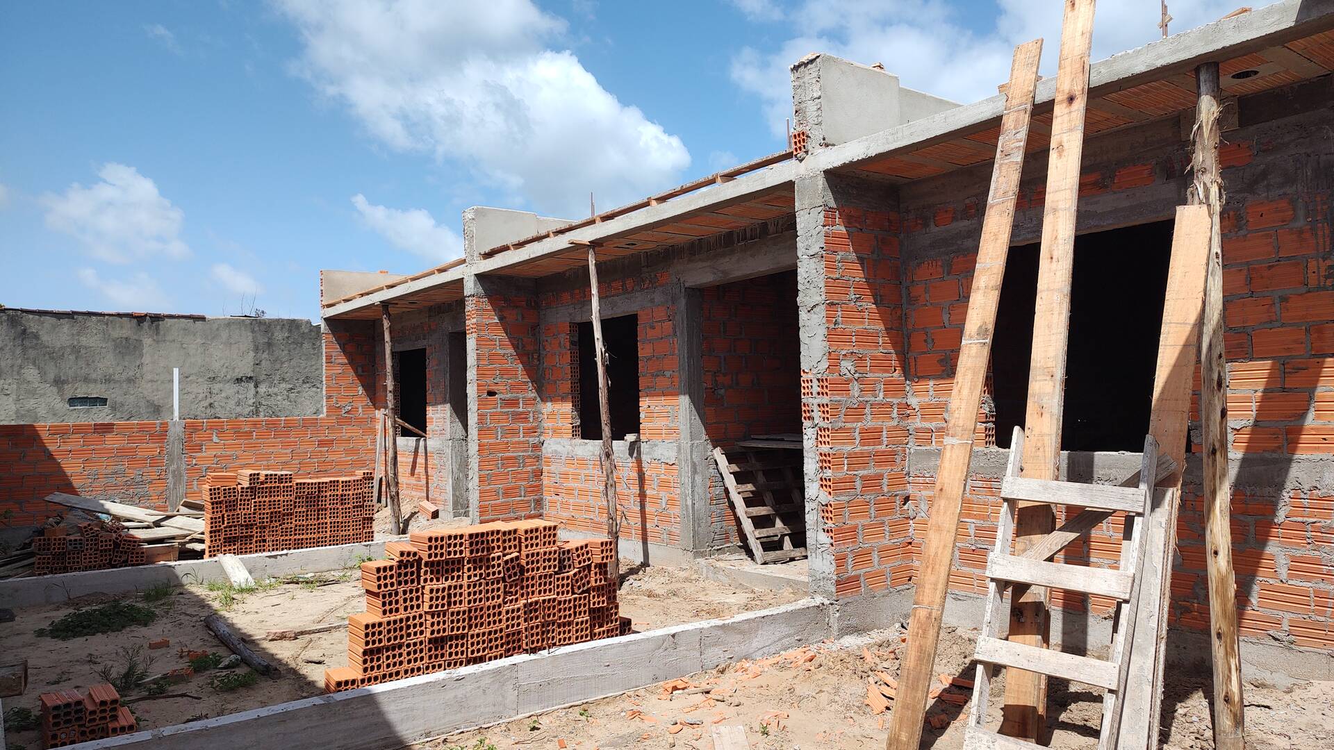 #23TS - Casa para Venda em Tramandaí - RS