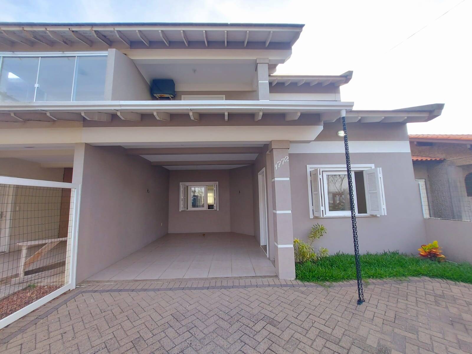 #90AB - Casa para Venda em Tramandaí - RS