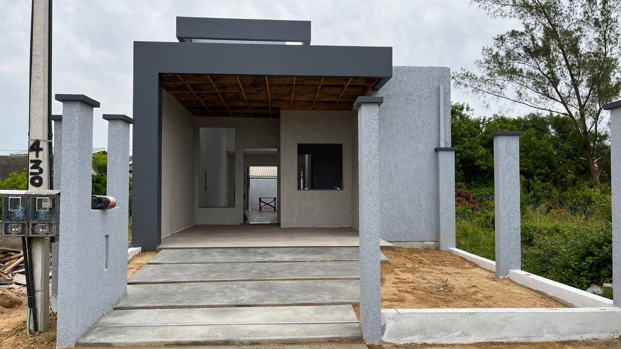 #97AC - Casa para Venda em Tramandaí - RS