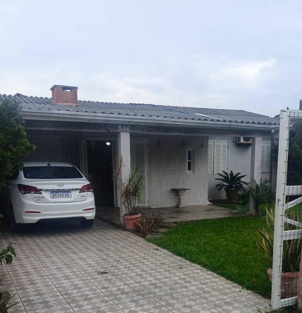 #85AC - Casa para Venda em Tramandaí - RS