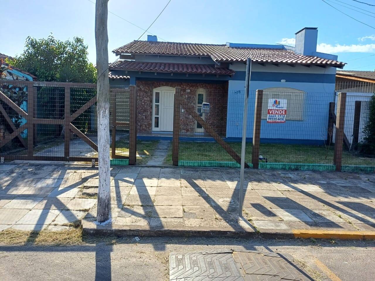 #108TB - Casa para Venda em Tramandaí - RS