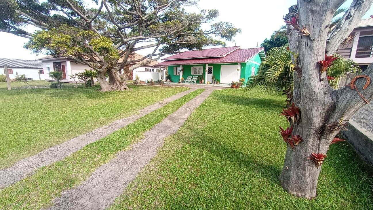 #10TB - Casa para Venda em Tramandaí - RS