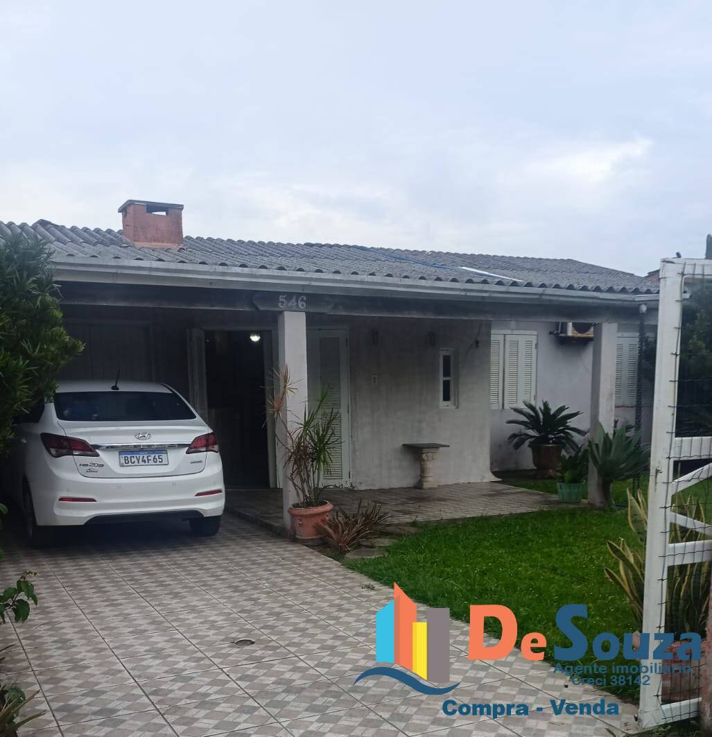 #85AC - Casa para Venda em Tramandaí - RS