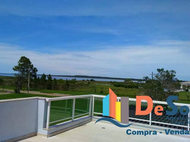 #52OB - Casa para Venda em Tramandaí - RS