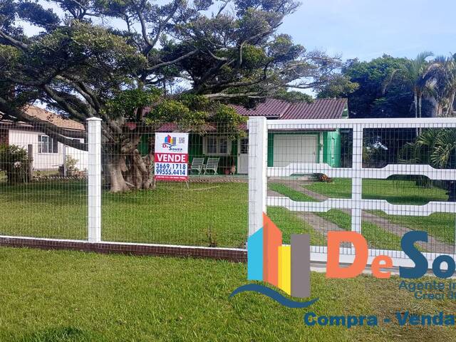 #10TB - Casa para Venda em Tramandaí - RS - 2
