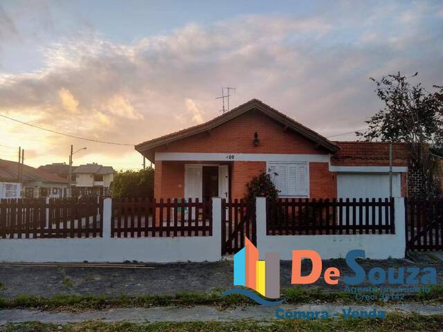 #51ZN - Casa para Venda em Tramandaí - RS