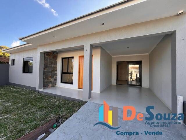 #66AB - Casa para Venda em Tramandaí - RS