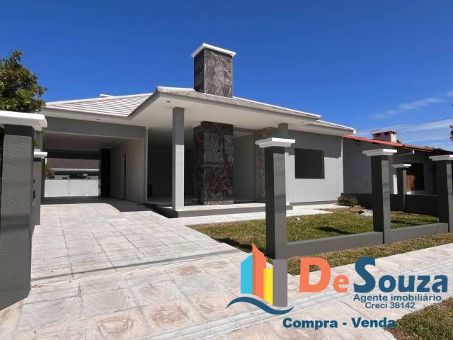 #45AB - Casa para Venda em Tramandaí - RS