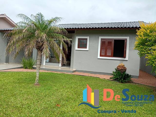 #60AB - Casa para Venda em Tramandaí - RS