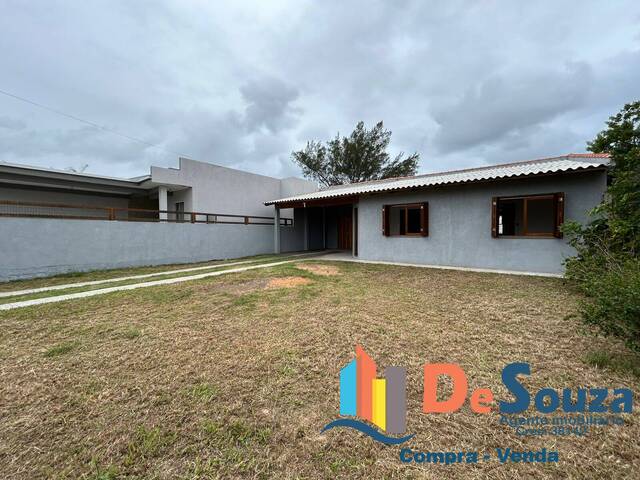 #49AC - Casa para Venda em Tramandaí - RS